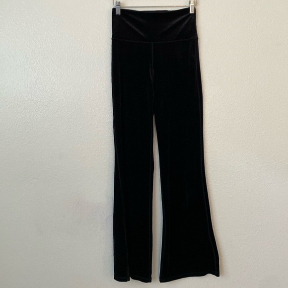 Athleta XS Elation Velvet Flare Pants in Black - Picture 4 of 10